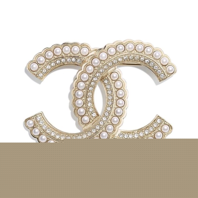 Ch*el brooches